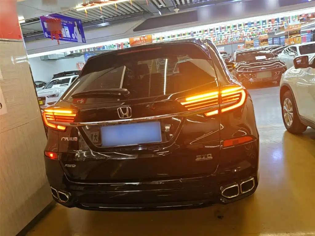 Avancier 370 TURBO 4 WD Premium