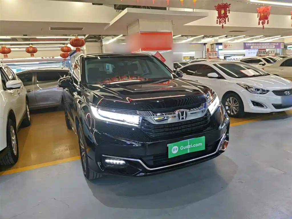 Avancier 370 TURBO 4 WD Premium