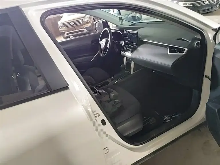 Toyota Frontlander 2.0 L CVT Elite