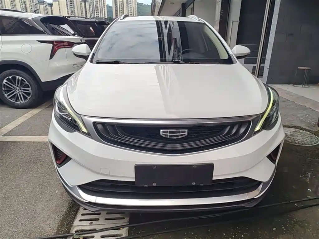 Emgrand GS 1.4 T CVT Elegant