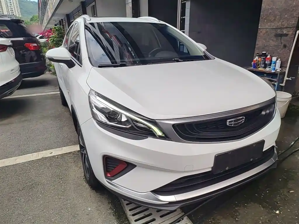 Emgrand GS 1.4 T CVT Elegant