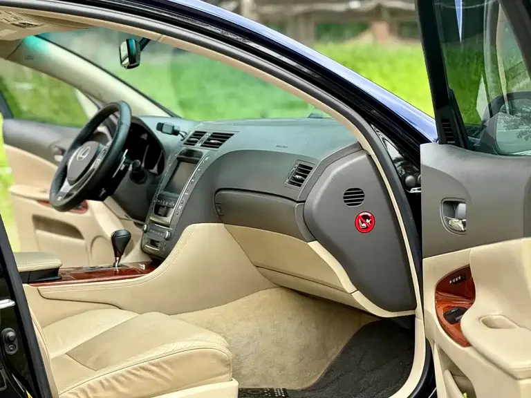 Lexus GS 300