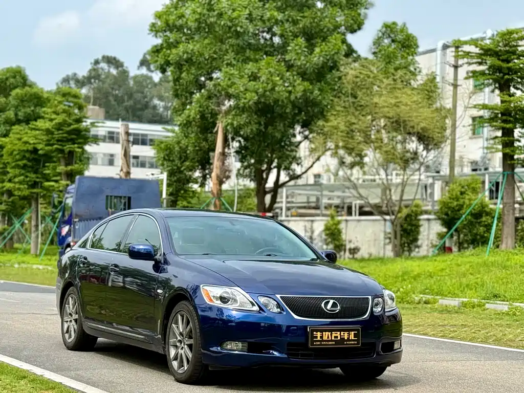 Lexus GS 300
