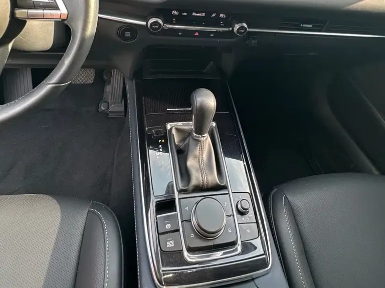 Mazda CX-30 2.0 L Auto Jiayue