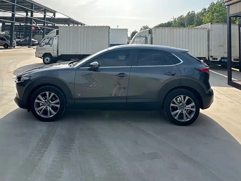 Mazda CX-30 2.0 L Auto Jiayue