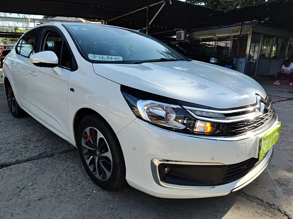 Citroen C4 L 1.2 T Auto Elite