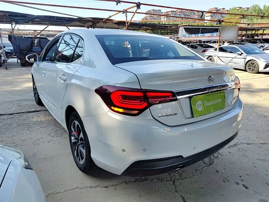Citroen C4 L 1.2 T Auto Elite