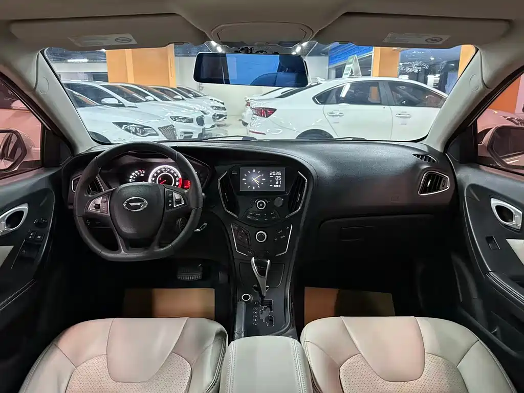 Trumpchi GA3 S Vision 1.6 L Auto Luxury ESP
