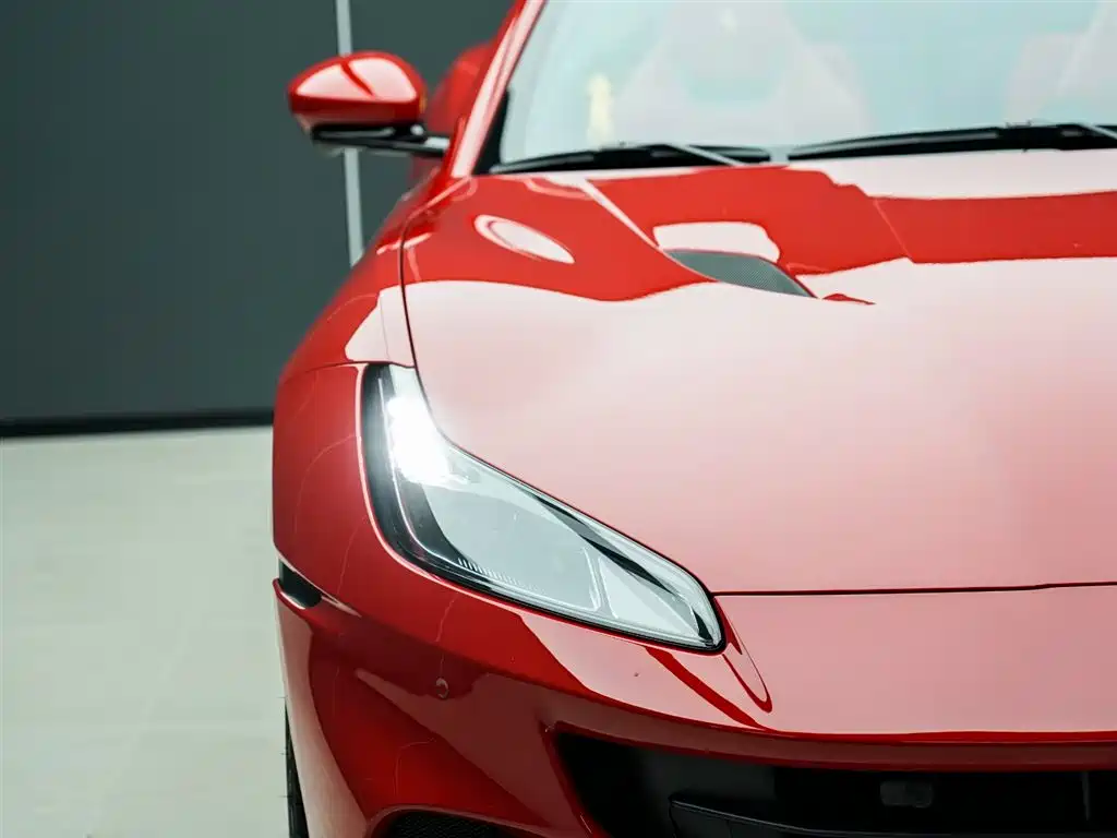 Portofino 3.9 T M