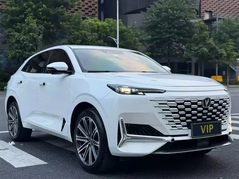 Changan UNI-K 2.0 T Distinguished