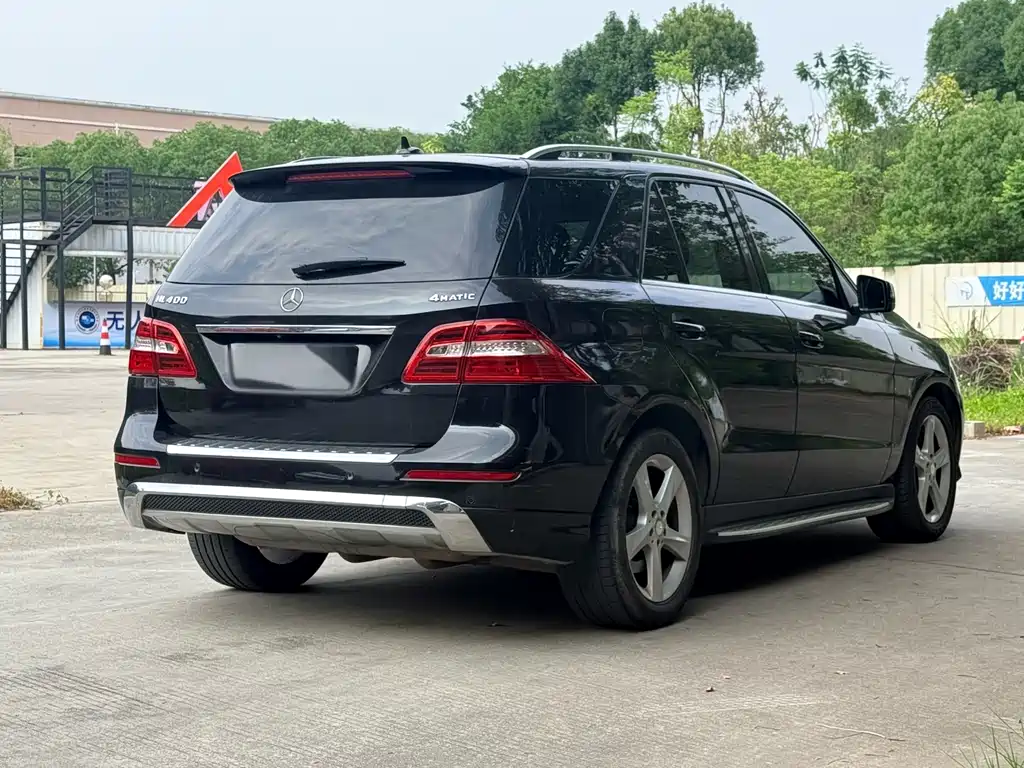 Mercedes-Benz M-Class ML 400 4 MATIC Dynamic