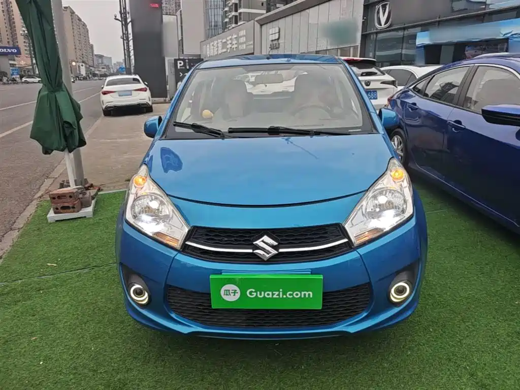 Alto 1.0 L Auto Luxury