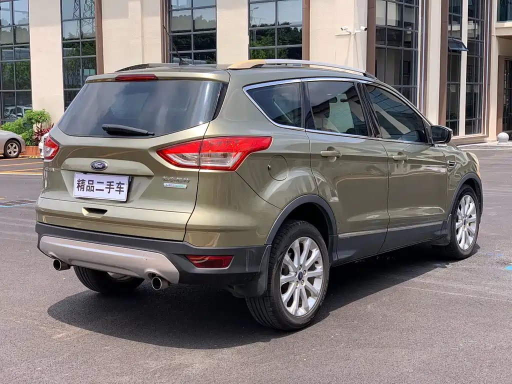 Kuga 1.6 L GTDi 2 WD Comfort