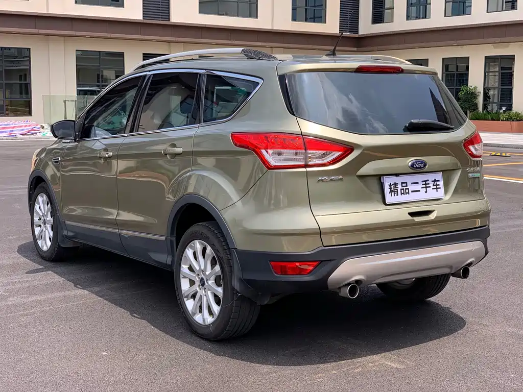 Kuga 1.6 L GTDi 2 WD Comfort
