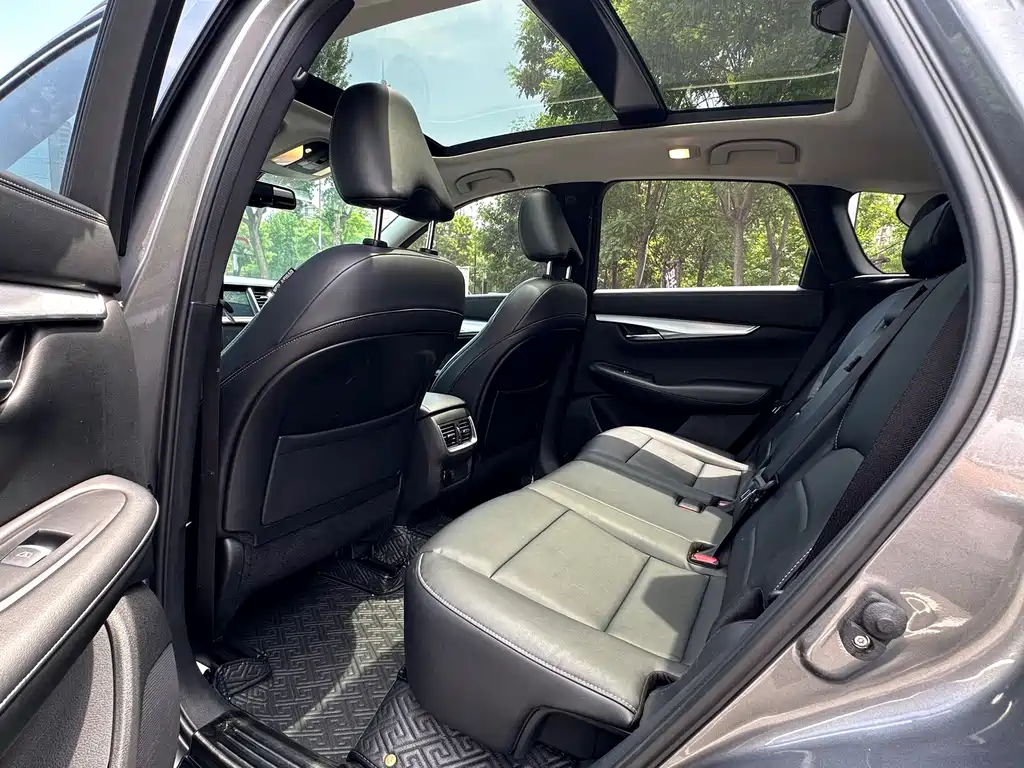 Infiniti QX50 2.0 T 2 WD Fashion
