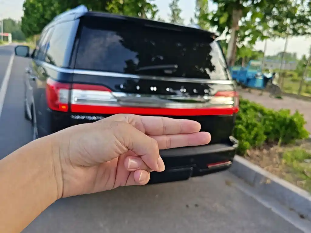 Navigator 3.5 T Honor Shine CN-V