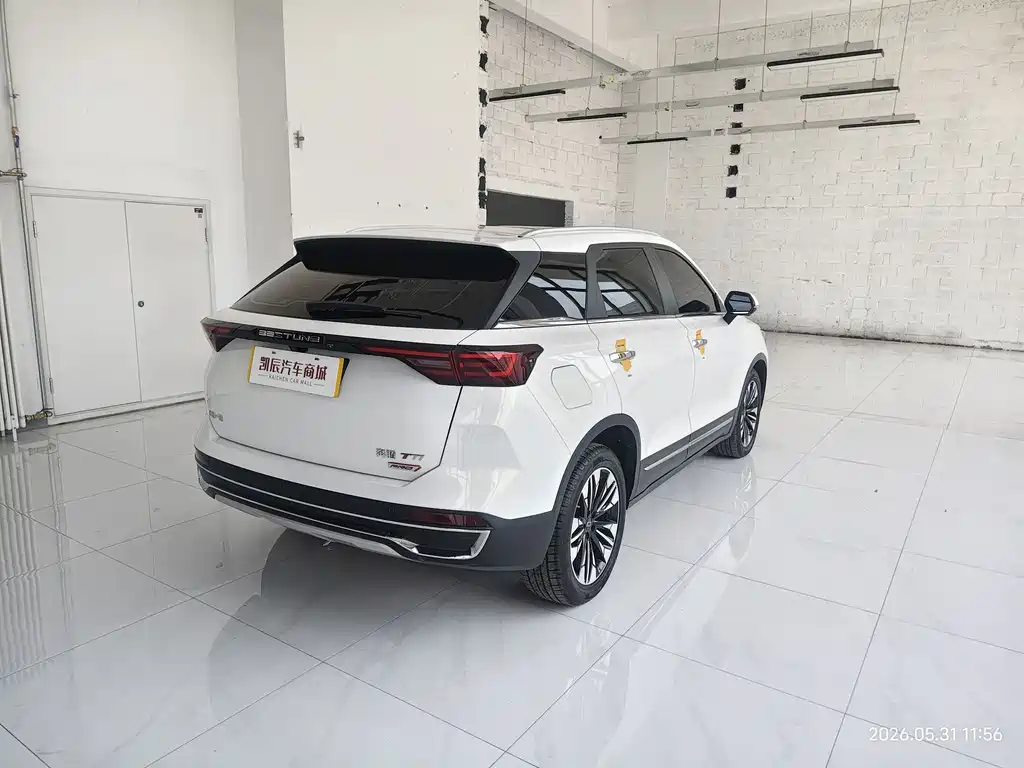Besturn T77 1.5 T Auto Luxury