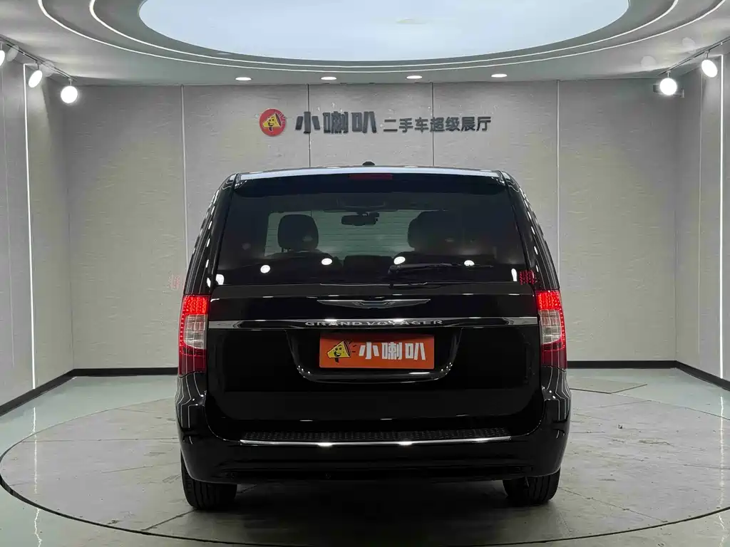 Pacifica (Import) 3.6 L Luxury