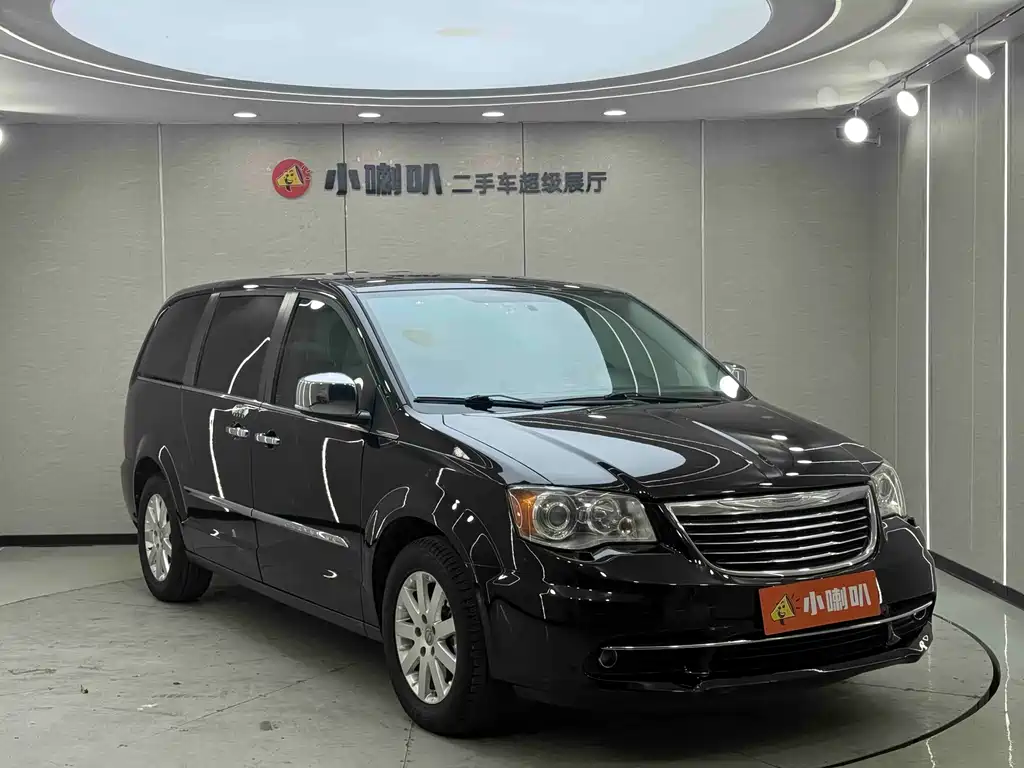 Pacifica (Import) 3.6 L Luxury