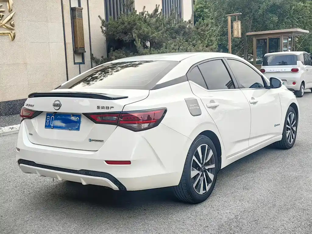 Sylphy Electric Drive e-POWER Super Connected PLUS