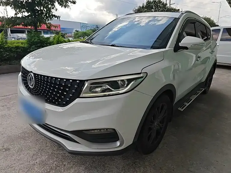 Dongfeng Fengguang 580 Pro 280 TGDI CVT Smart Leading