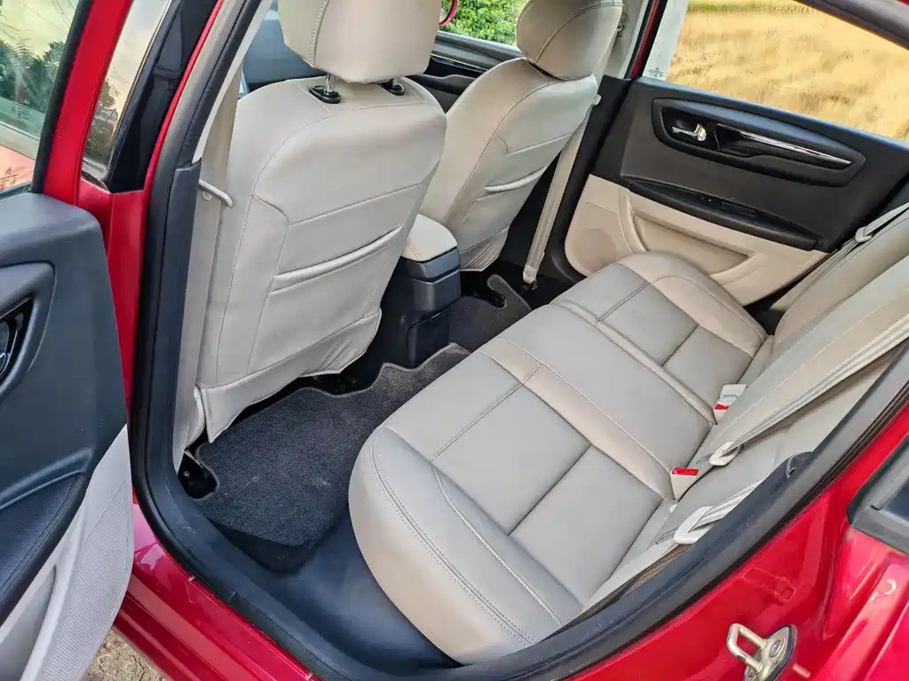 C-Quatre VTS 1.6 L Auto Fashionable