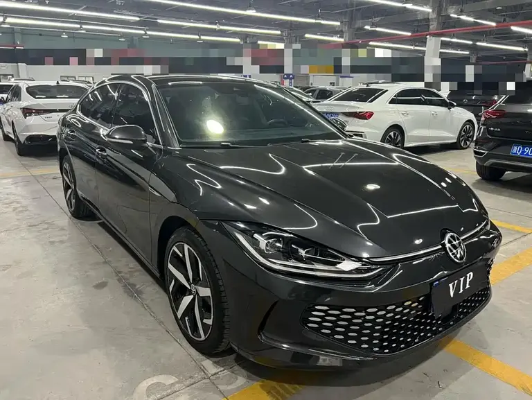Volkswagen Lamando Lamando L 280 TSI DSG Spicy Cool