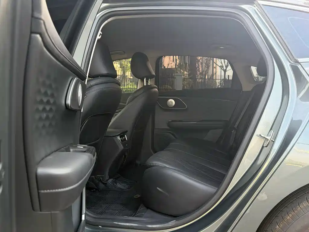Fengyun A8 L 风云A8 L 2025款 1.5 TGDI 145 km 标准型