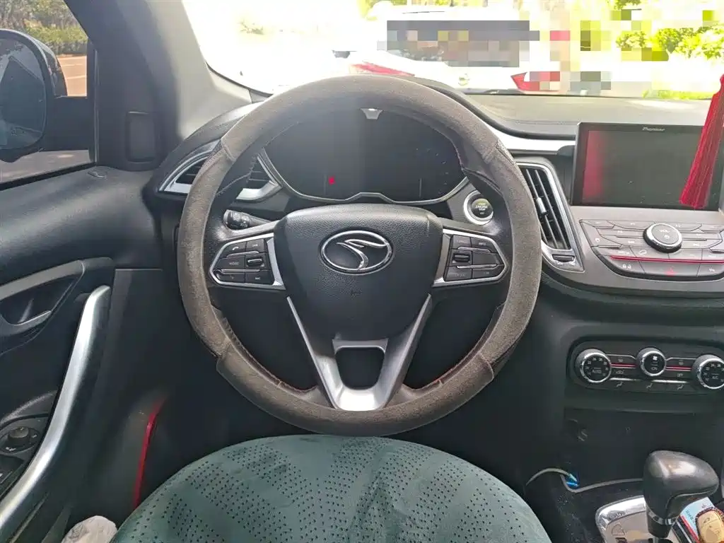 Soueast DX7 1.5 T Auto Luxury
