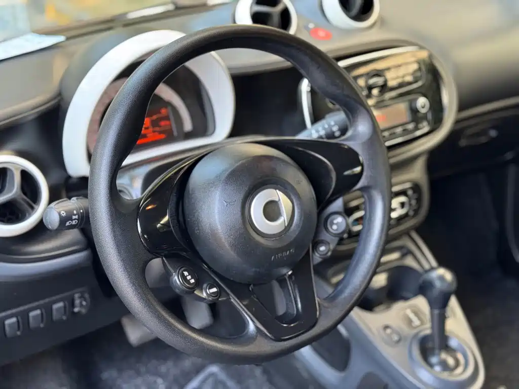 smart fortwo 1.0 L 52 kW Hardtop Agile