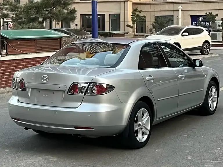 Mazda 6 2.0 L Auto Fashion