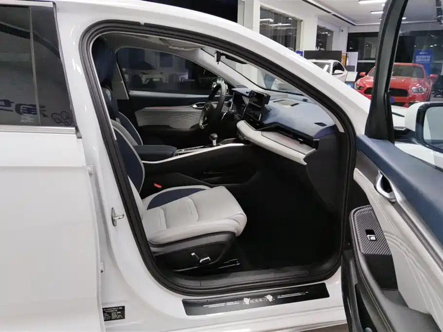 Xingrui Facelift 2.0 TD Distinguished