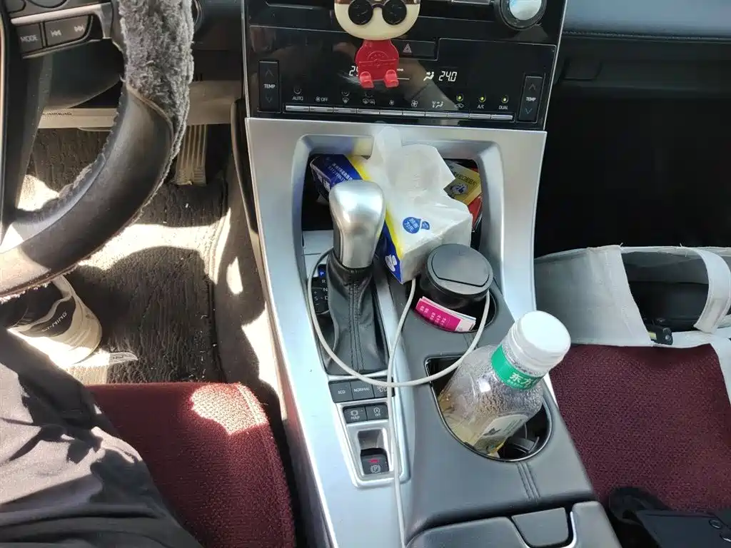 Avalon 2.5 L Luxury