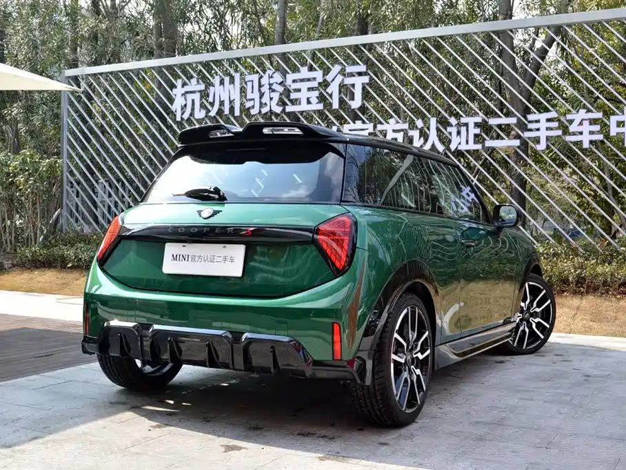 MINI MINI 2025款 2.0 T COOPER S 赛车手 三门版