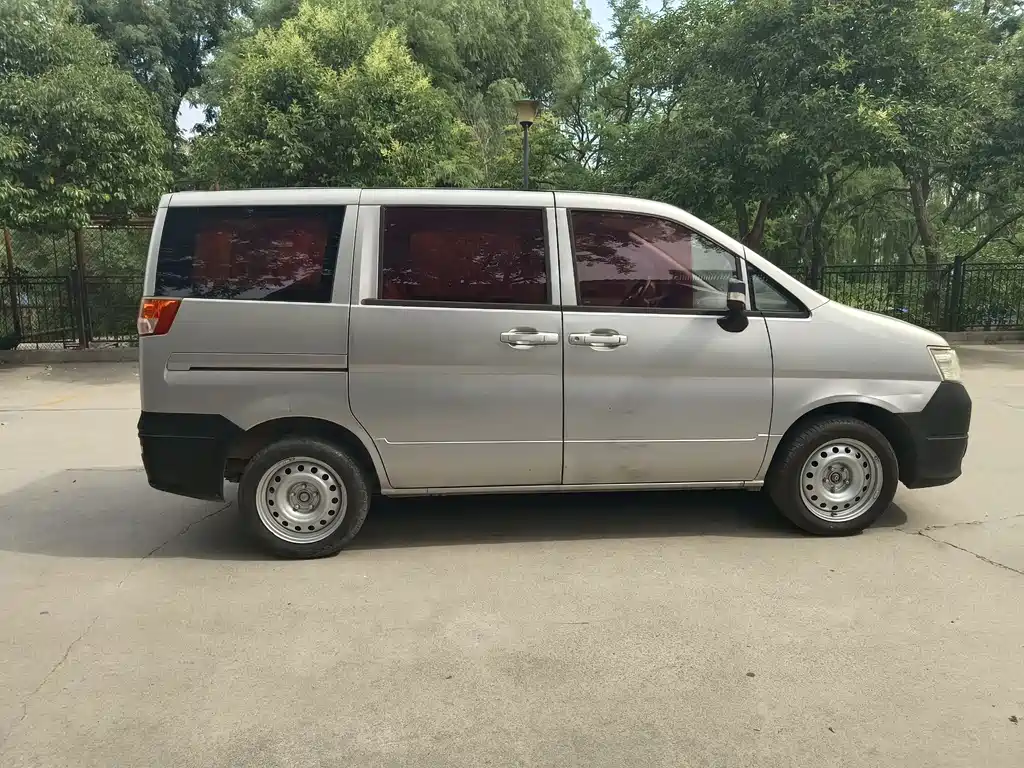 Shuaike 帅客 2013款 改款 1.5 L 手动标准型5座 国IV