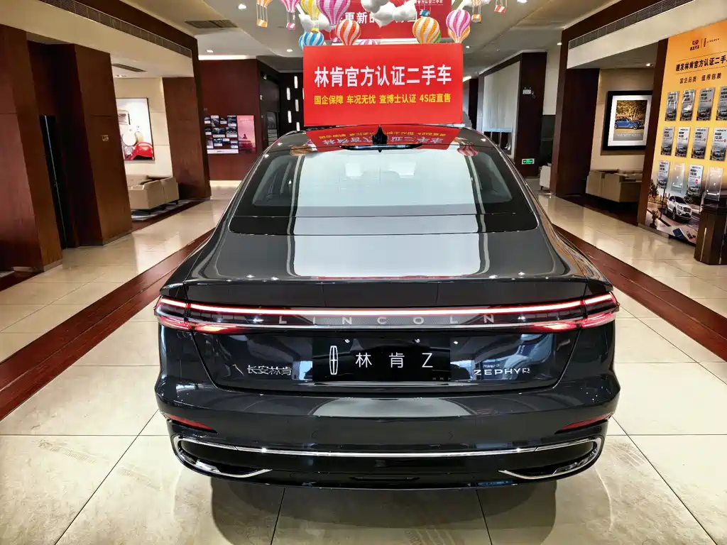 Lincoln Z 2.0 T Premium Style