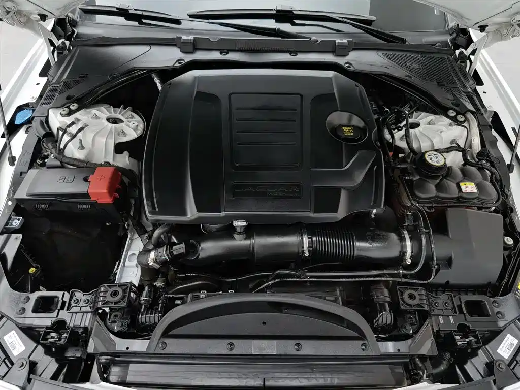 Jaguar XFL XFL 2.0 T P250 2 WD Elite Sport