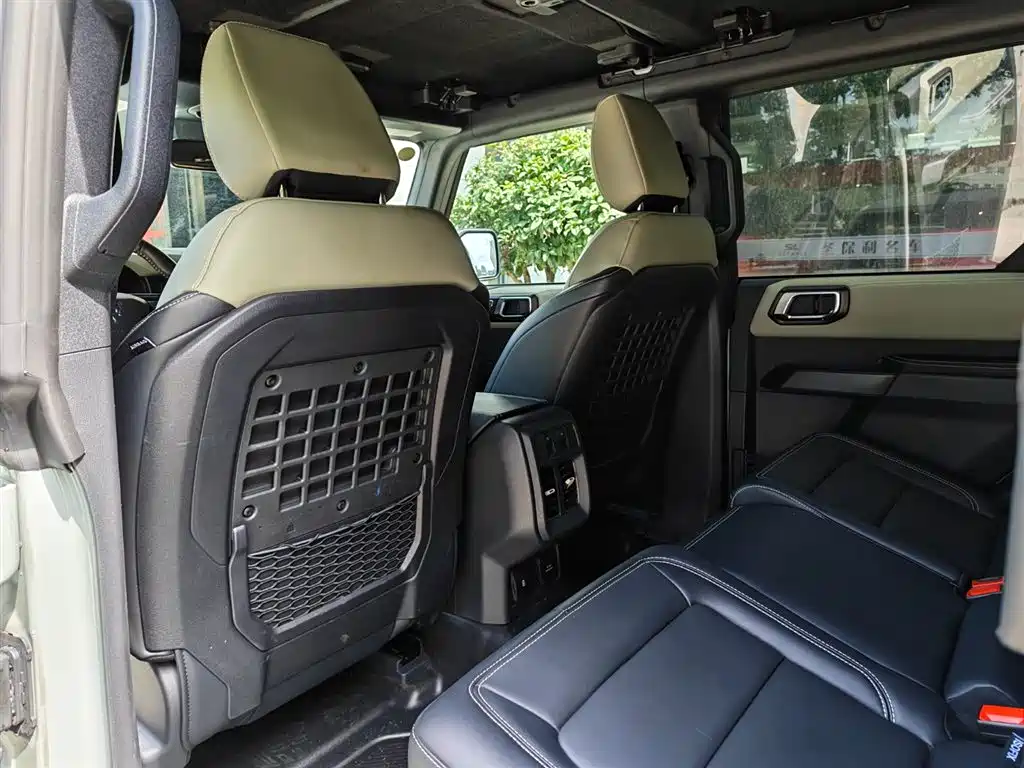 Ford Bronco 2.3 T Long Beach