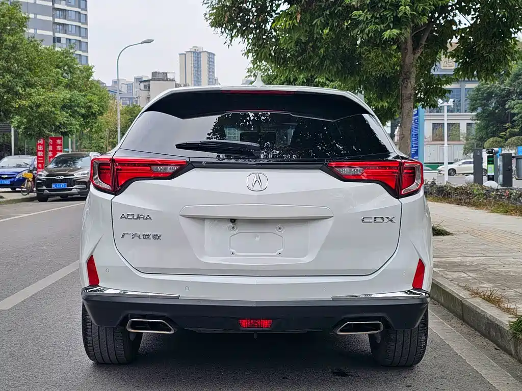 Acura CDX 1.5 T 2 WD Premium