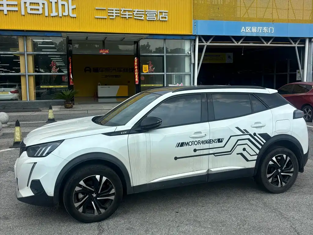 Peugeot 2008 2022 230 THP THE ONE