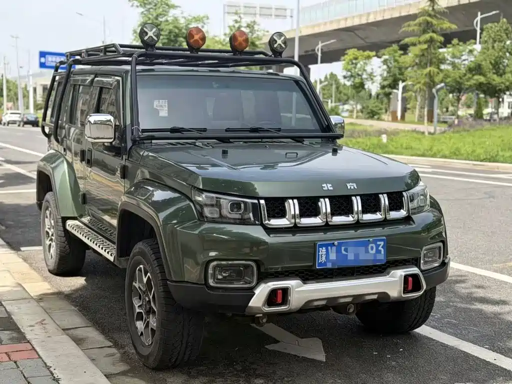 BAIC BJ40 PLUS 2.3 T Auto 4 WD Premium CN-V