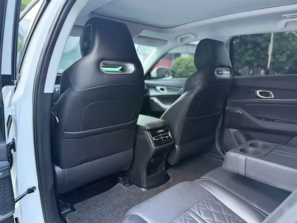 Changan UNI-K 2.0 T Distinguished
