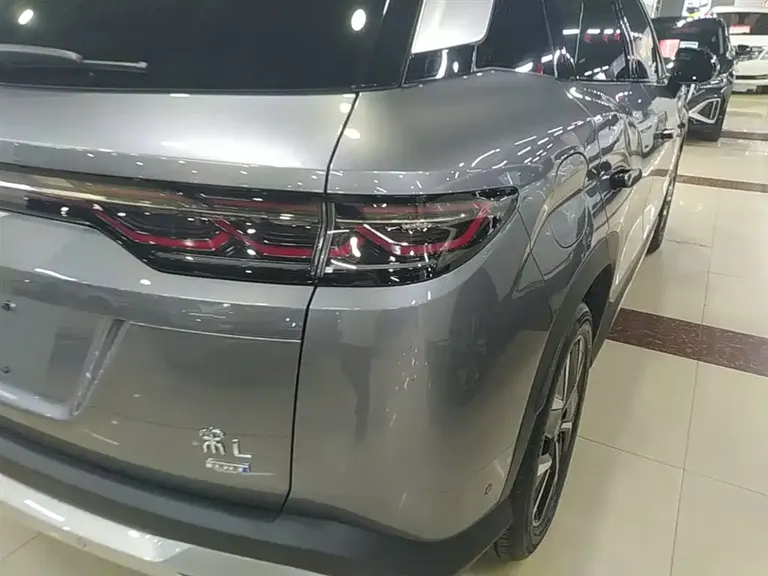 BYD Song L DM-i Smart Drive 160 km Transcend