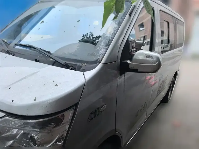 Changan Ruixing M60 1.5 L GDI Comfort Bus 6 7-seat