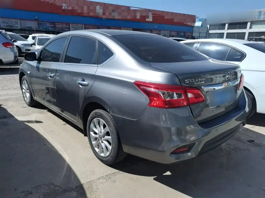 Sylphy Facelift II Classic 1.6 XE CVT Comfort