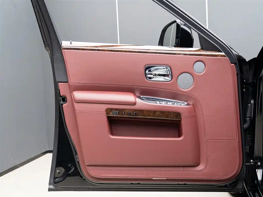 Ghost Series II Standard