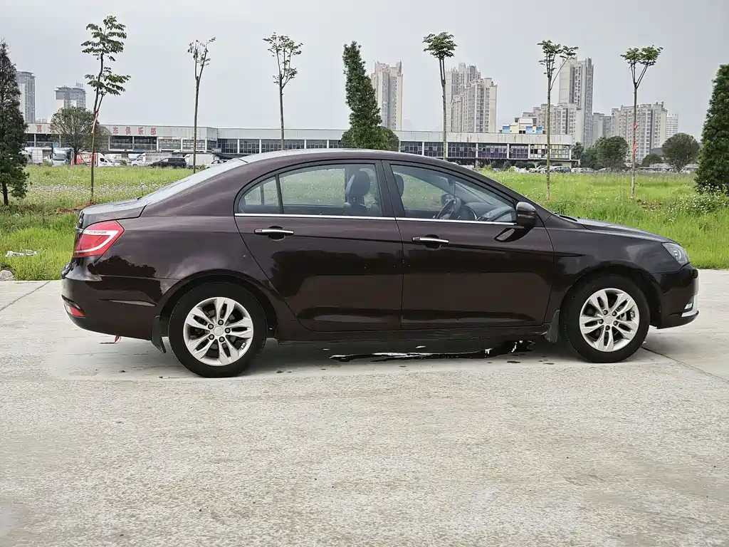 Emgrand Sedan 1.5 L Manual Upward