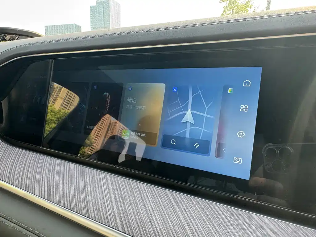 Denza N9 Flagship