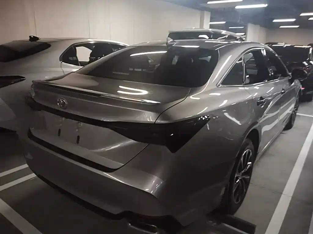 Avalon 2.0 L Luxury