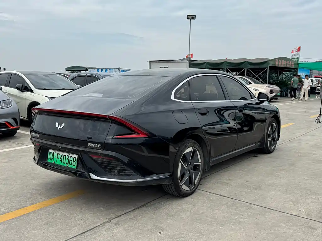 Wuling Starlight 150 Advanced